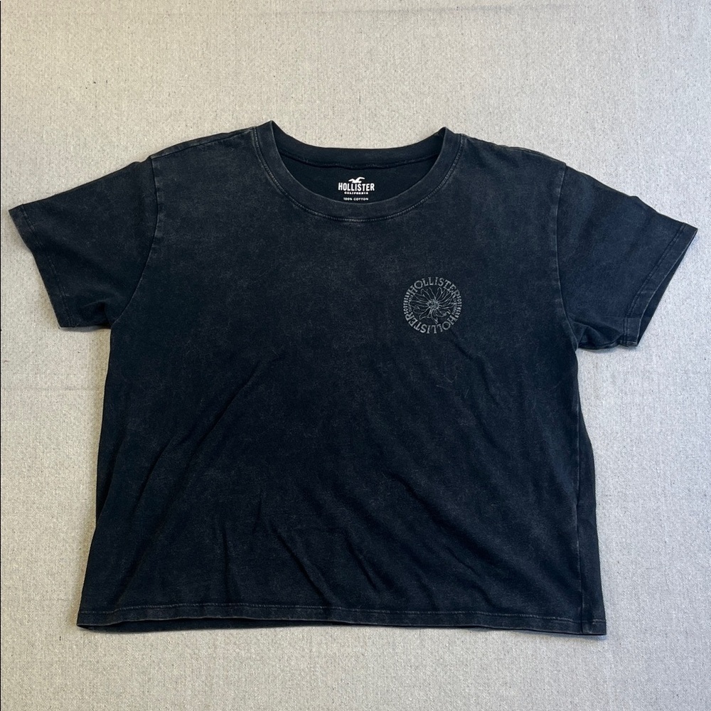 Hollister Graphic Crop Tee Black 100% Cotton Short Sleeve M